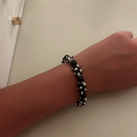 Y2K spiky ball JUSTICE bracelet - Picture 2 of 2